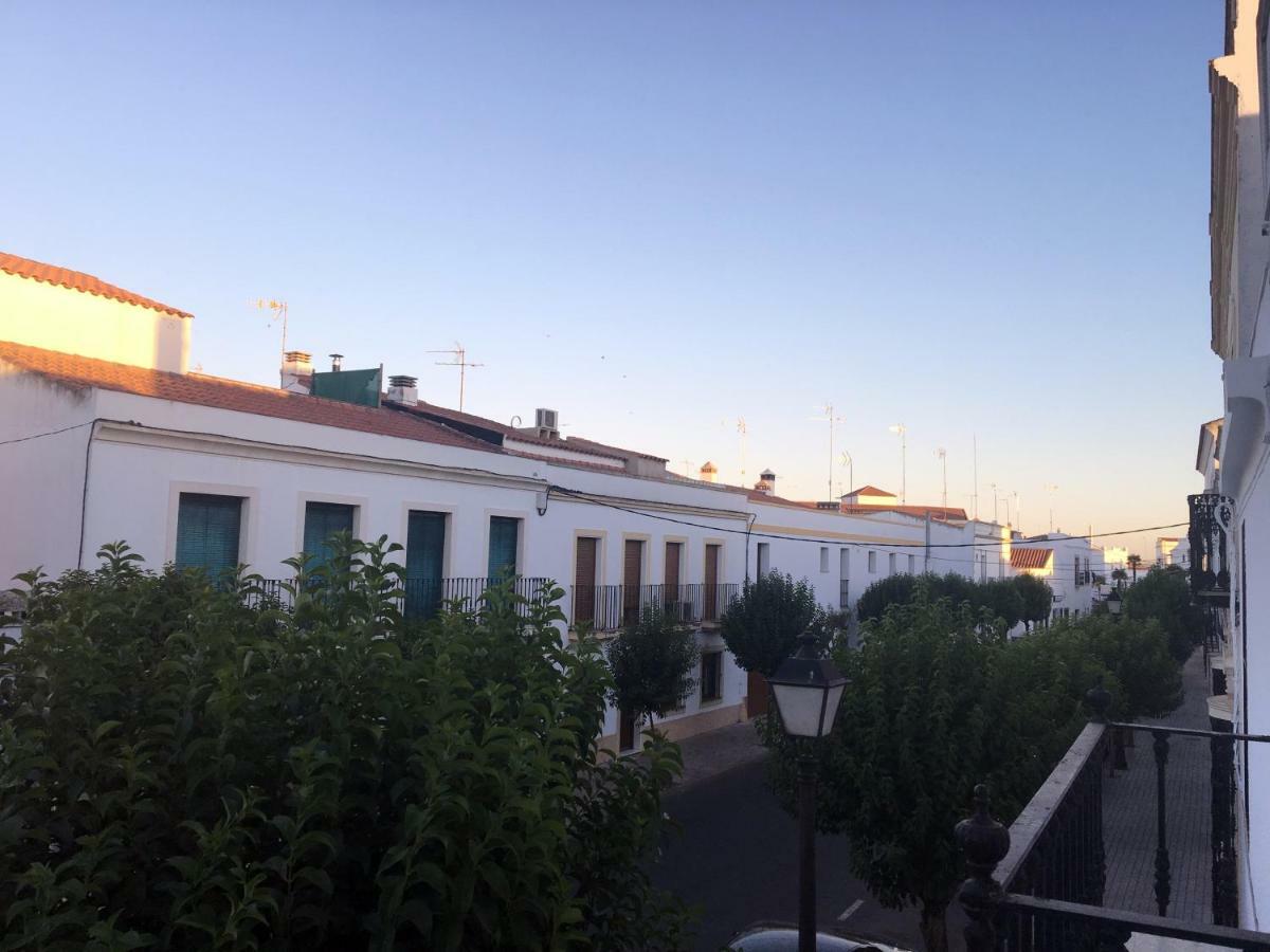 Apartamento Turistico Casa Bari Olivenza Exterior photo